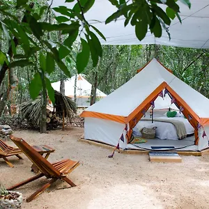 Glamping Mama Loo Mm 3*, Puerto Morelos Mexico