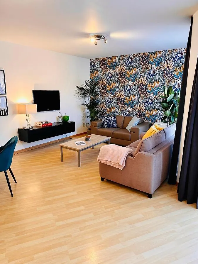 Urbanstay Suites Apartment In Charming Sablon Brussels